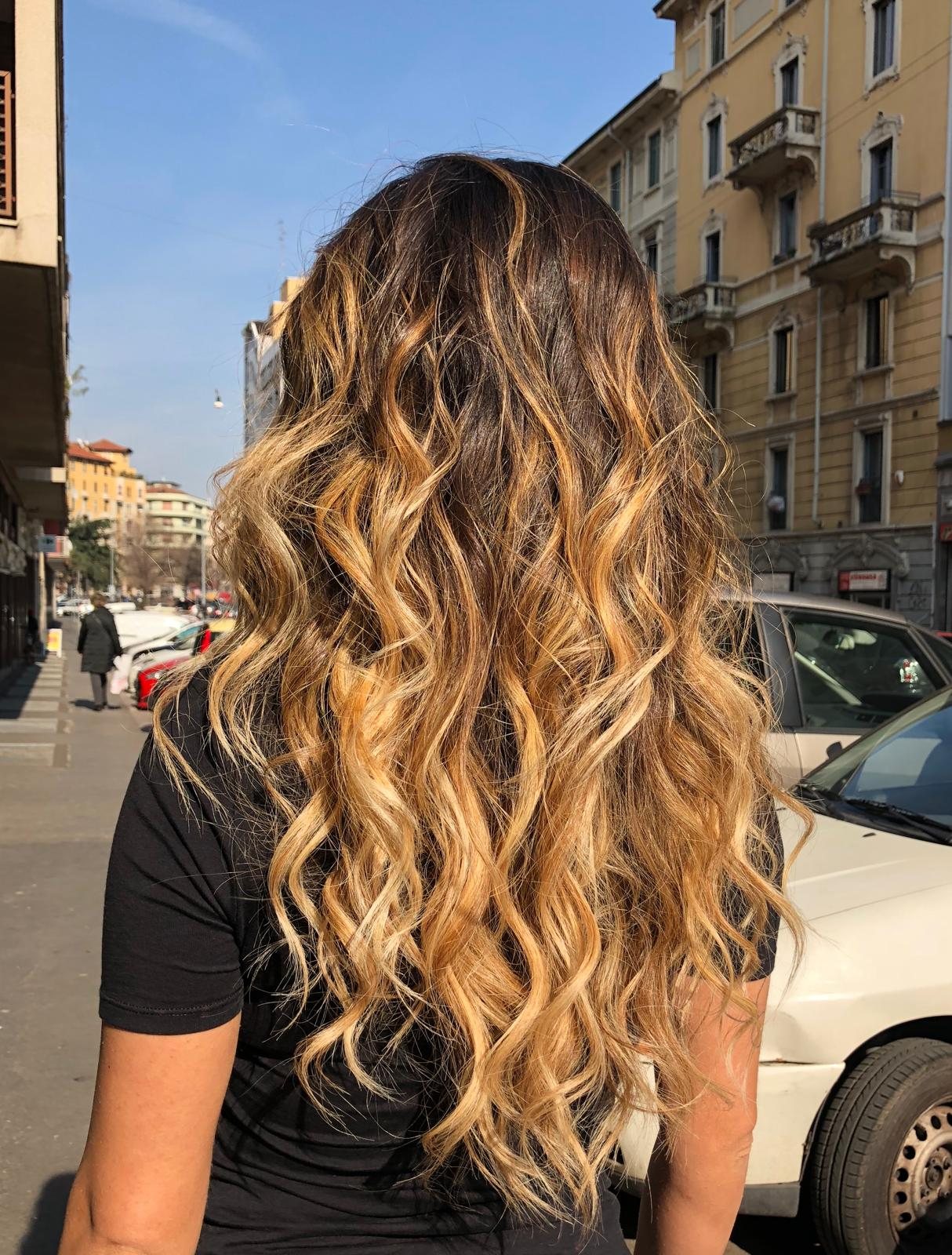 Balayage lungo a Milano